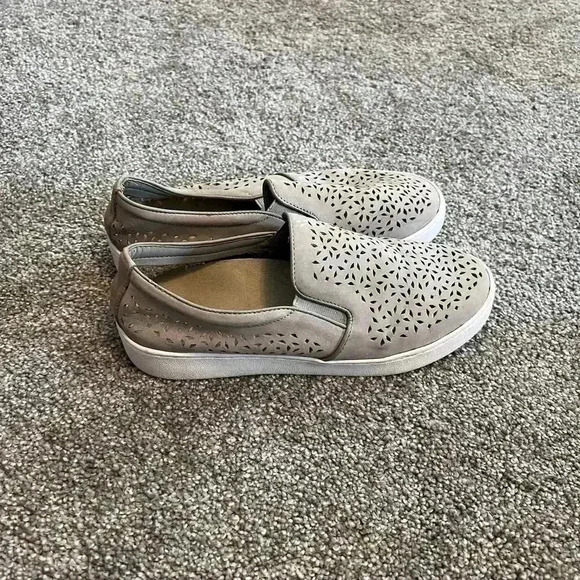 Vionic Splendid Midi Perf Slip-on Sneakers Grey Size 7 - Picture 5 of 9